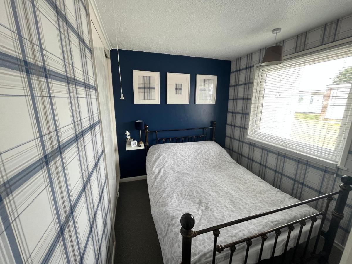 Holidayz, Chalet 58, Hemsby - Beautifully Presented Two Bed Chalet, Sleeps 4 With Free Wi-Fi Plus Pet Friendly Extérieur photo
